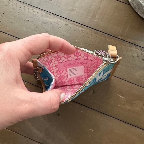 Lilly Pulitzer Key Chain Wallet - Picture 3 of 3